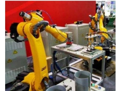 工業(yè)機器人拋光打磨工作站